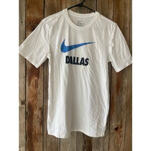 The NIKE‎ tee Dallas t-shirt white blue swoosh Small Athletic cut